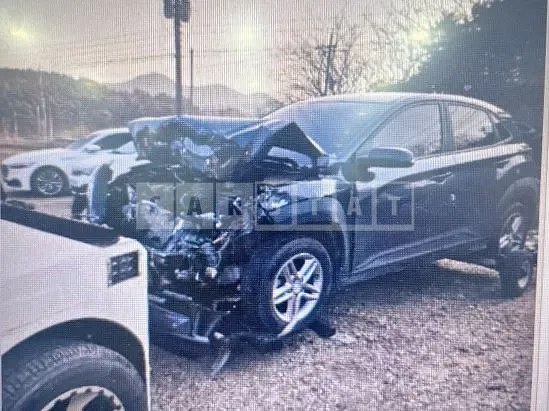 Photo 2 of 2: 2018 Hyundai Kona, VIN KMHK4815HJU151431 — Korean insurance auction