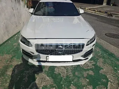Photo 1 of 30: 2020 Volvo S90 T5 — Korean insurance auction