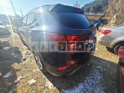 Photo 1 of 4: 2017 Hyundai Santa Fe 2.0 (2WD) — Korean insurance auction