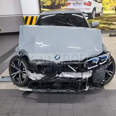 2024 BMW 320i