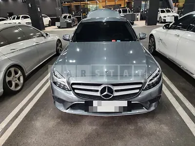 Photo 1 of 5: 2019 Mercedes-Benz C200, VIN WDDWF8AB8KR523522 — Korean insurance auction