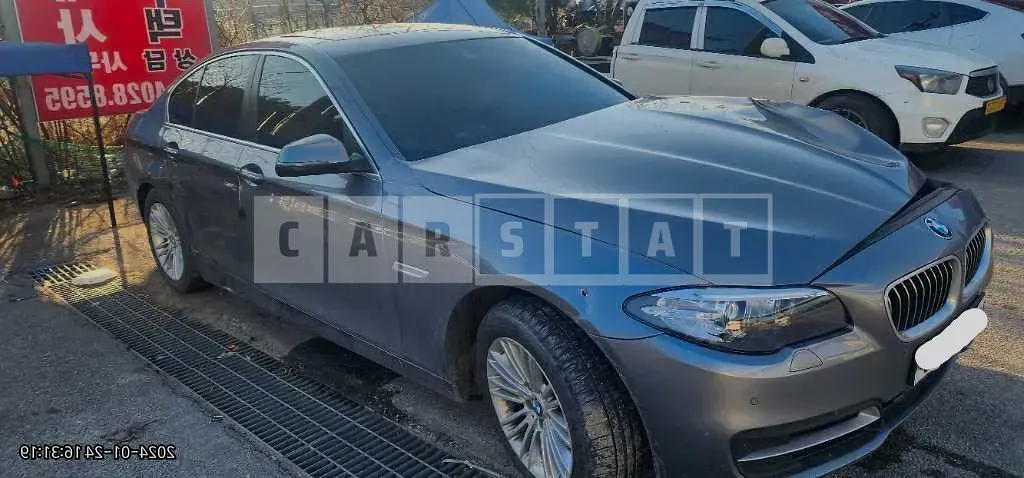 Photo 2 of 6: 2015 BMW 520d xDrive, VIN WBA5E7107FGK09330 — Korean insurance auction