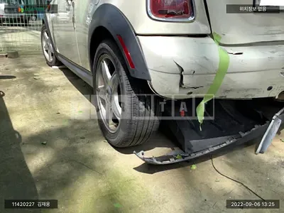 Photo 1 of 6: 2016 MINI Cooper, VIN WMWMF33559TW72203 — Korean insurance auction