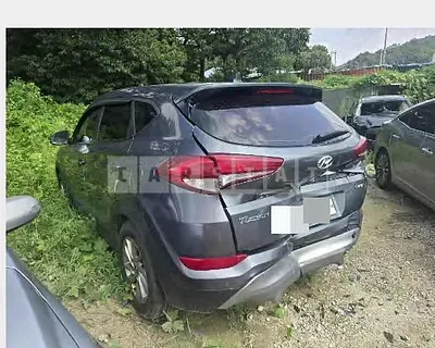 Photo 1 of 8: 2015 Hyundai Tucson TL — Korean insurance auction