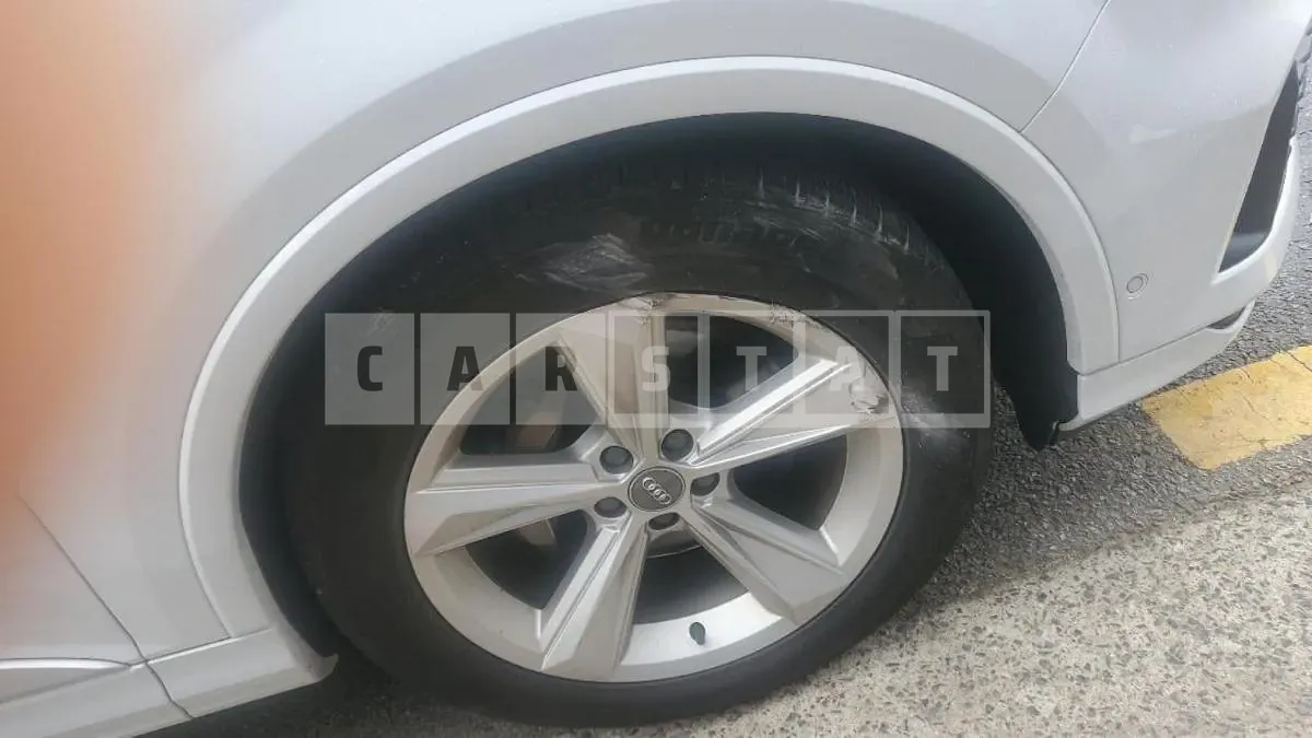 Photo 2 of 18: 2020 Audi Q7 45 TDI quattro, VIN WAUZZZ4M9LD013273 — Korean insurance auction