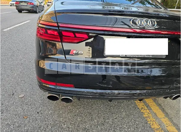 Photo 2 of 11: 2020 Audi S8L TFSI — Korean insurance auction