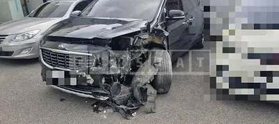 Photo 1 of 5: 2018 Kia Carnivals — Korean insurance auction