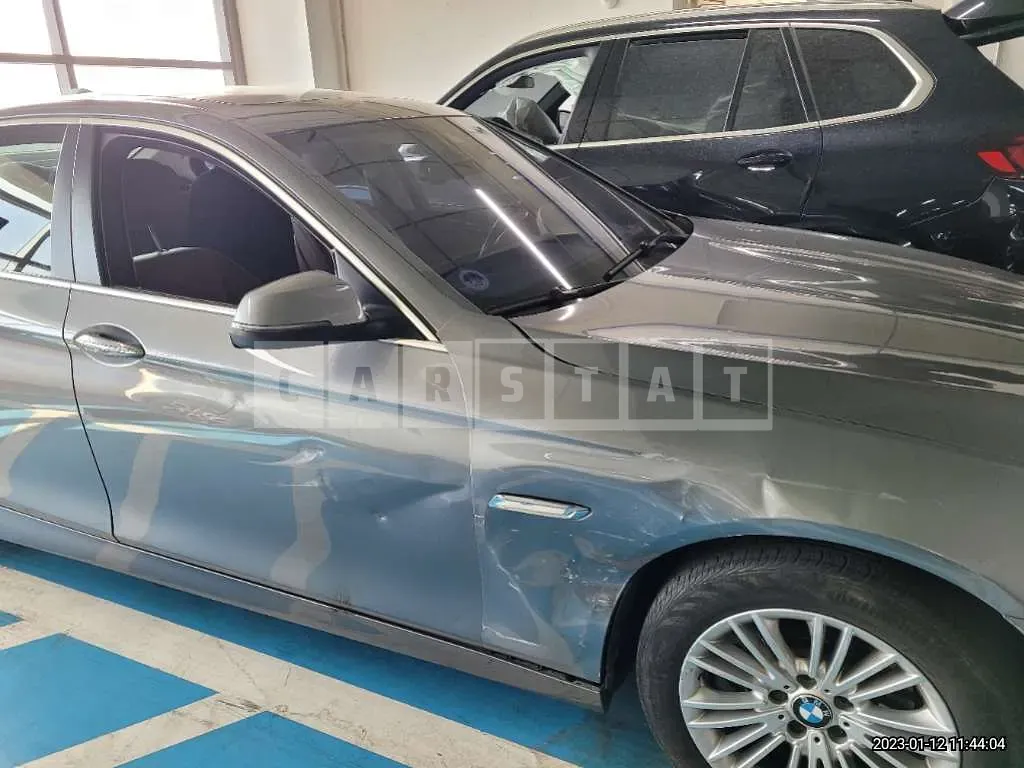 Photo 2 of 5: 2015 BMW 520d, VIN WBA5E5100FG055094 — Korean insurance auction