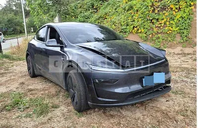 Photo 1 of 63: 2025 Tesla Model Y RWD — Korean insurance auction