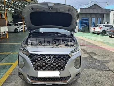 Photo 1 of 19: 2019 Hyundai Santa Fe, VIN KMHS281BBLU212864 — Korean insurance auction