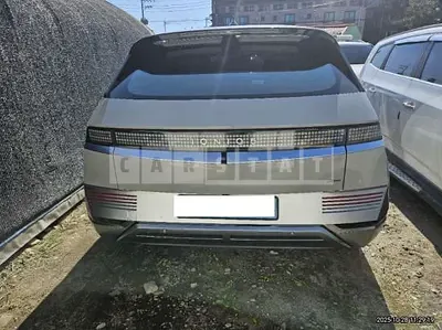 Photo 1 of 35: 2022 Hyundai IONIQ 5, VIN KMHKR81CPNU083640 — Korean insurance auction