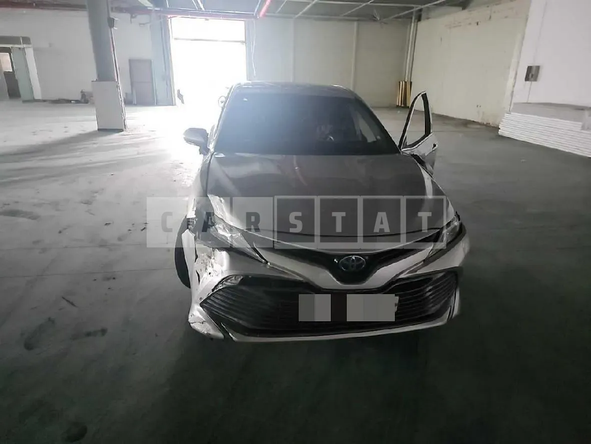 Photo 2 of 7: 2017 Toyota Camry Hybrid, VIN JTNB21HK1J3000695 — Korean insurance auction