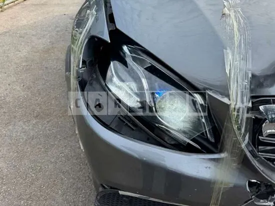 Photo 2 of 14: 2019 Mercedes-Benz E220d 4Matic — Korean insurance auction