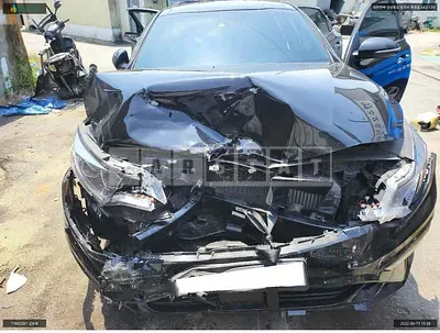 Photo 1 of 9: 2019 Kia K5, VIN KNAGW417GKA326065 — Korean insurance auction