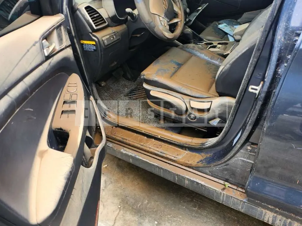 Photo 2 of 11: 2019 Hyundai Tucson — Korean insurance auction