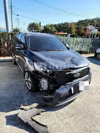 Photo 1 of 7: 2016 Kia Sorento 2.2 — Korean insurance auction