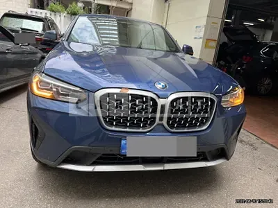 Photo 1 of 12: 2022 BMW Calm X4 xDrive20i — Korean insurance auction