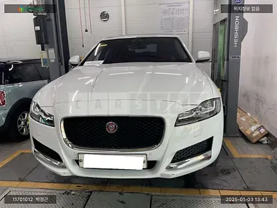 Photo 1 of 36: 2017 Jaguar XF 3.0d, VIN SAJBB4BKXHCY39349 — Korean insurance auction