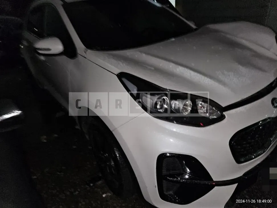 Photo 2 of 25: 2018 Kia Sportage — Korean insurance auction