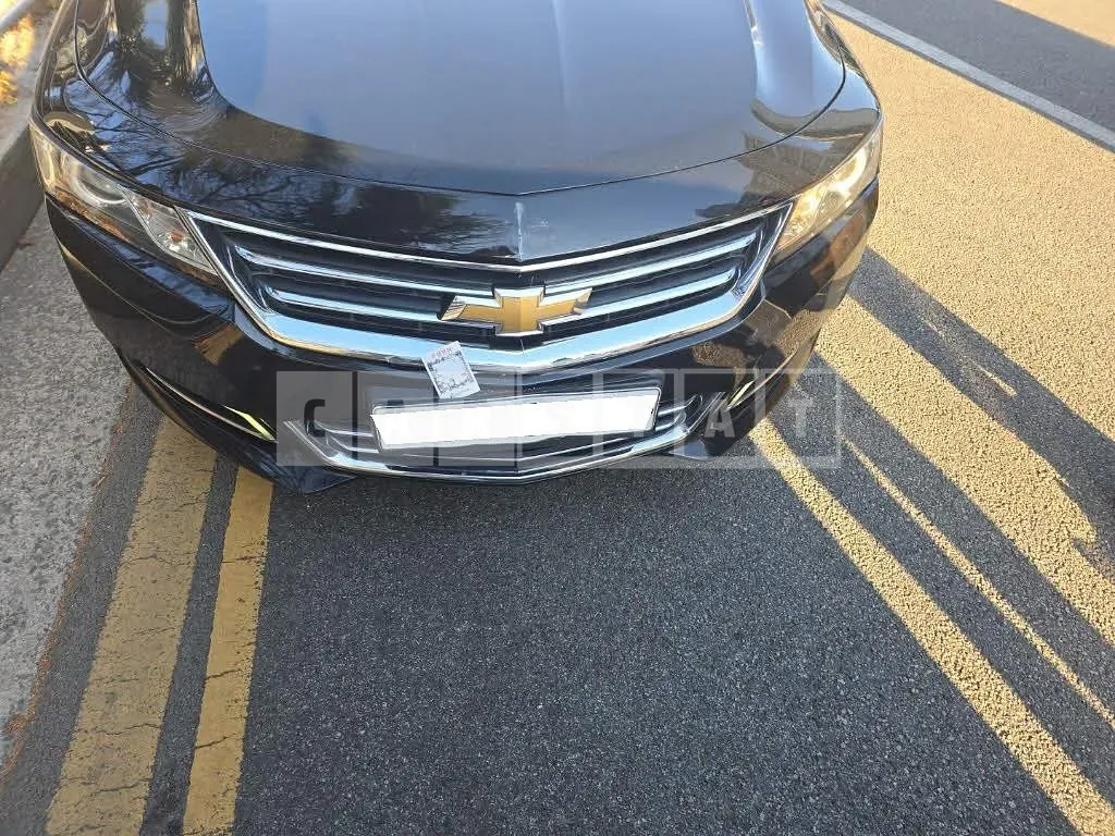 Photo 2 of 16: 2016 Chevrolet Impala 2.5, VIN 1G1155SA2GU125618 — Korean insurance auction