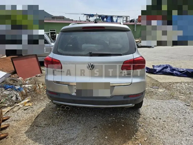 Photo 2 of 11: 2015 Volkswagen Tiguan 2.0 TDI BMT — Korean insurance auction