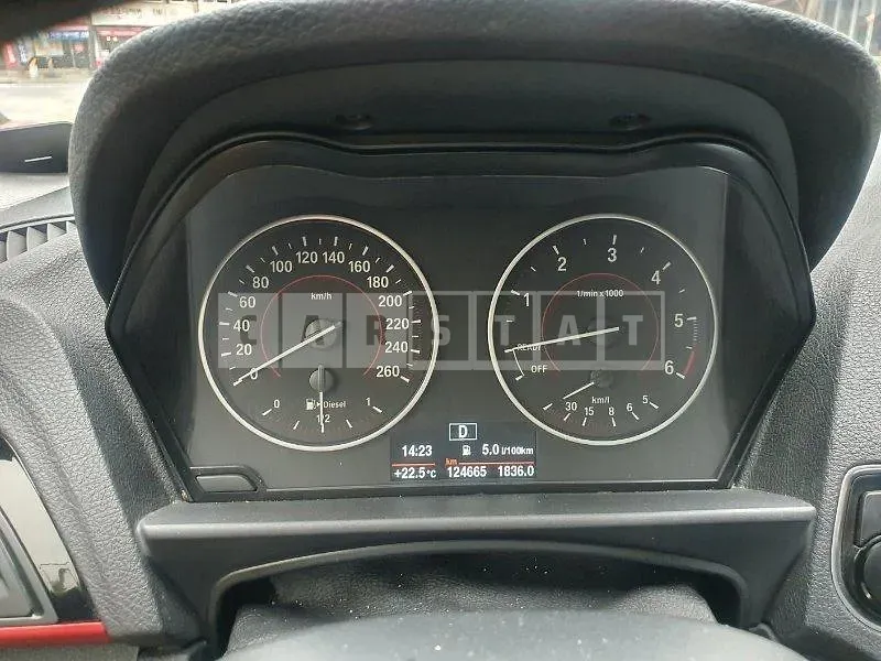 Photo 2 of 15: 2016 BMW 118d — Korean insurance auction