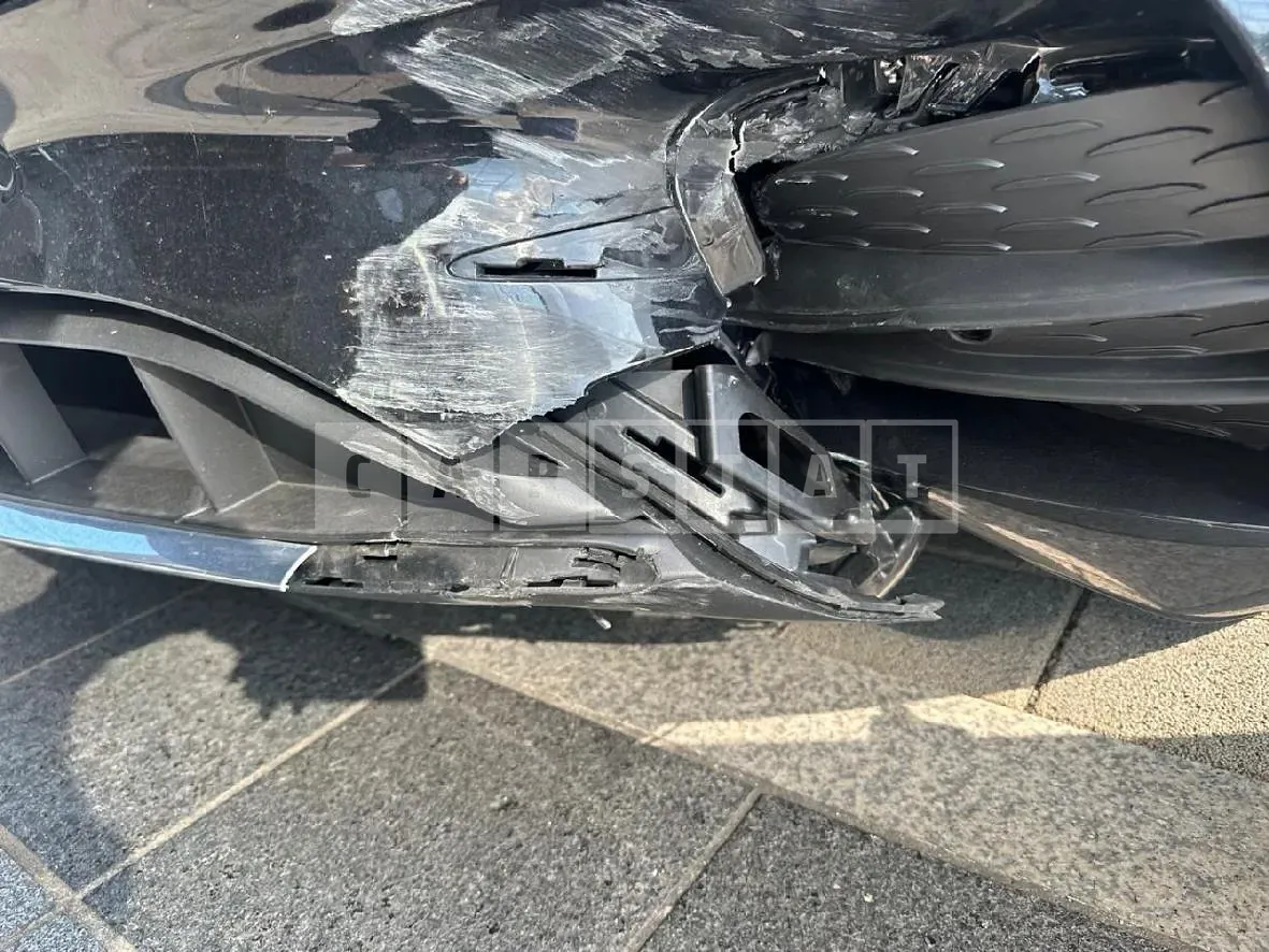 Photo 2 of 39: 2023 Mercedes-Benz E250 — Korean insurance auction