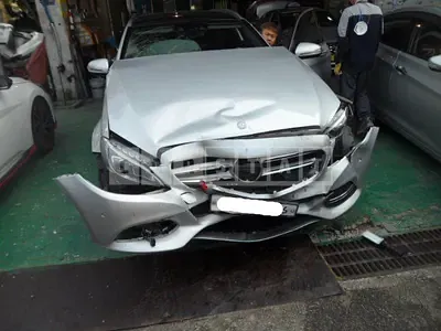 Photo 1 of 17: 2016 Mercedes-Benz C220d 4Matic Estate, VIN WDDWH0FB0GF316619 — Korean insurance auction