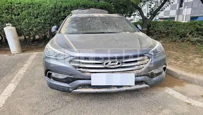 Photo 1 of 7: 2016 Hyundai Calm Santa Fe 2.0 — Korean insurance auction