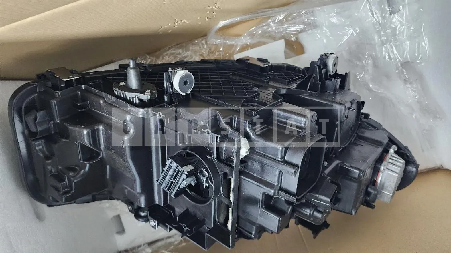 Photo 2 of 6: 2023 BMW (parts) 520i Headlamp — Korean insurance auction