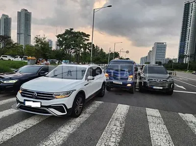 Photo 1 of 32: 2023 Volkswagen Tiguan Allspace — Korean insurance auction