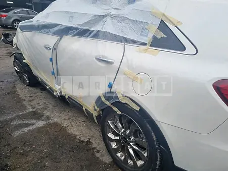 Photo 2 of 22: 2018 Kia Sorento, VIN KNAPH81BBJA438607 — Korean insurance auction