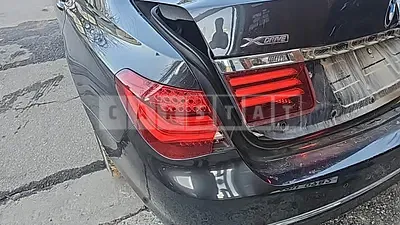 Photo 1 of 41: 2015 BMW 750Ld xDrive, VIN WBAYF6106FGK19335 — Korean insurance auction