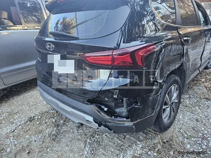 Photo 2 of 20: 2019 Hyundai Santa Fe TM — Korean insurance auction
