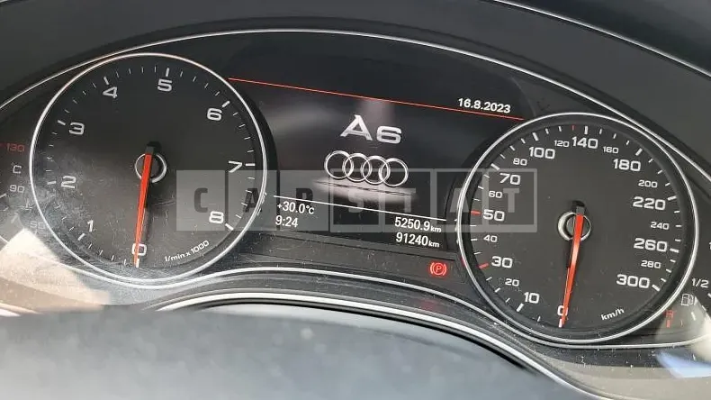 Photo 2 of 4: 2014 Audi A6 3.0 TFSI quattro — Korean insurance auction