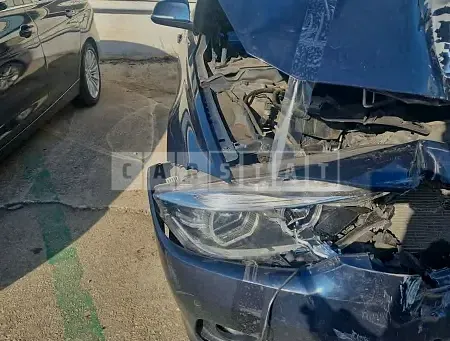 Photo 2 of 9: 2017 BMW 320d, VIN WBA8C5106HK857507 — Korean insurance auction