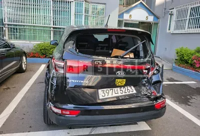Photo 1 of 31: 2018 Kia Sportage, VIN KNAPN815GJK400108 — Korean insurance auction