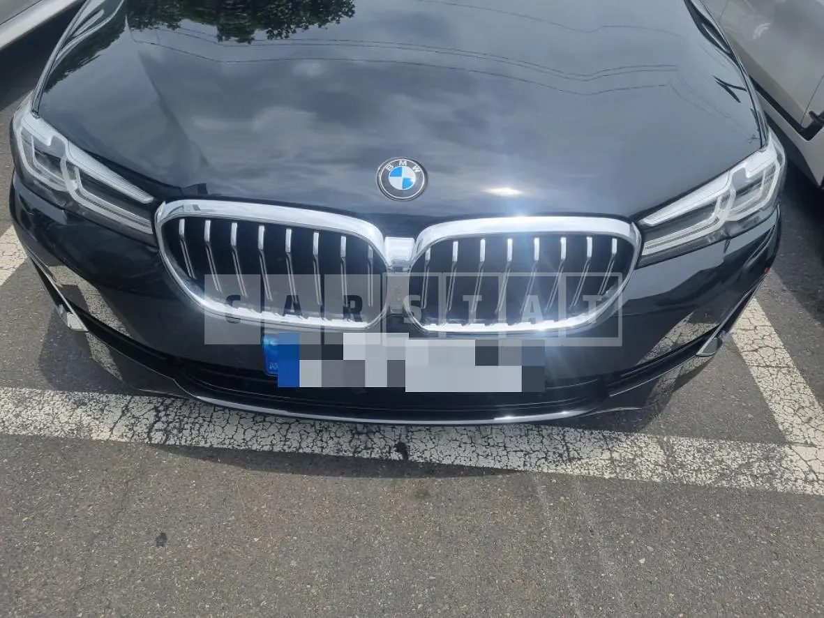 Photo 2 of 3: 2022 BMW (parts) 520i Light — Korean insurance auction