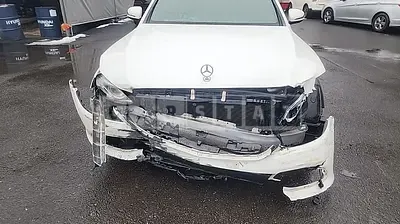 Photo 1 of 8: 2017 Mercedes-Benz E220d, VIN WDDZF0EB8HA094348 — Korean insurance auction