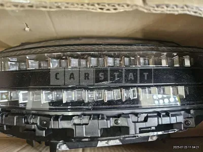 Photo 1 of 5: 2023 Genesis (parts) G90 Headlamp — Korean insurance auction