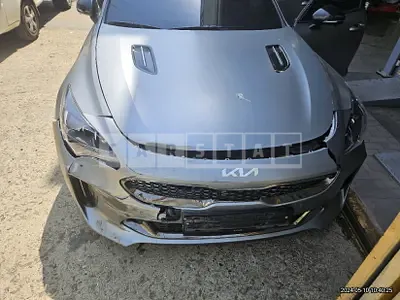 Photo 1 of 12: 2023 Kia Stinger 3.3 — Korean insurance auction