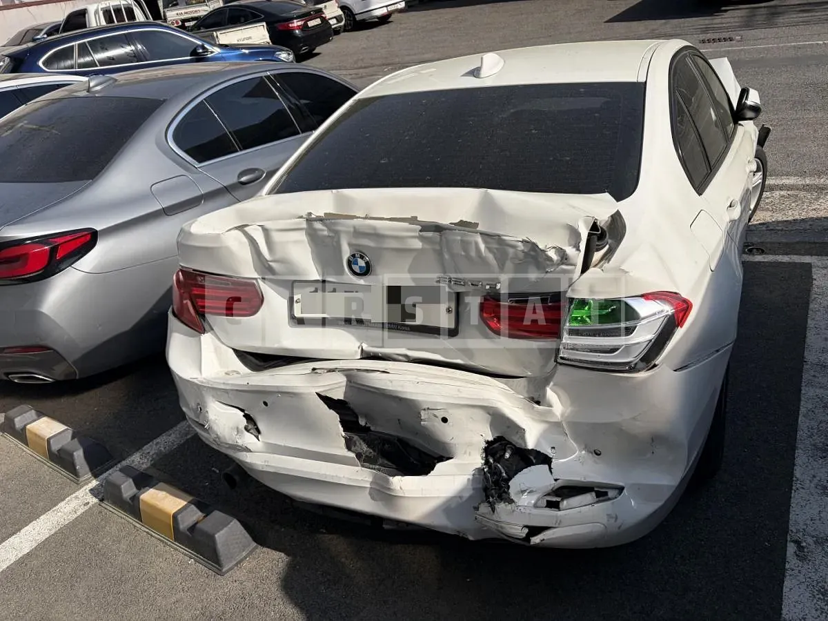 Photo 3 of 3: 2015 BMW 320d Ed Edition — Korean insurance auction