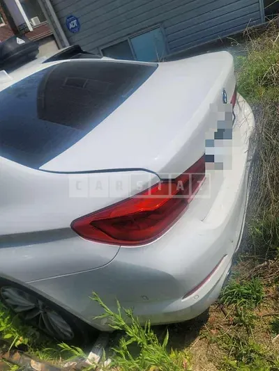 Photo 1 of 13: 2019 BMW 530i Luxury — Korean insurance auction