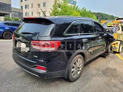 Photo 1 of 9: 2016 Kia Sorento — Korean insurance auction