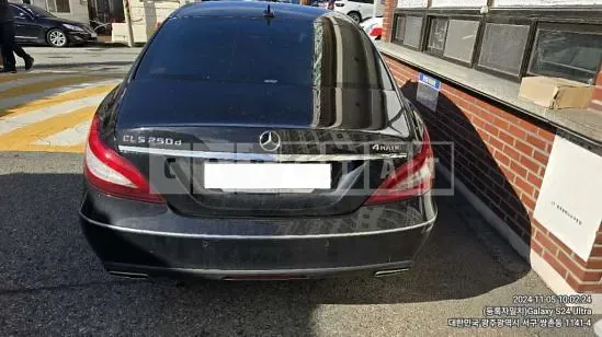 Photo 2 of 11: 2016 Mercedes-Benz CLS250d 4Matic — Korean insurance auction