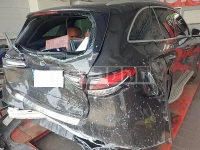 Photo 1 of 20: 2023 Mercedes-Benz GLC220 d 4Matic — Korean insurance auction