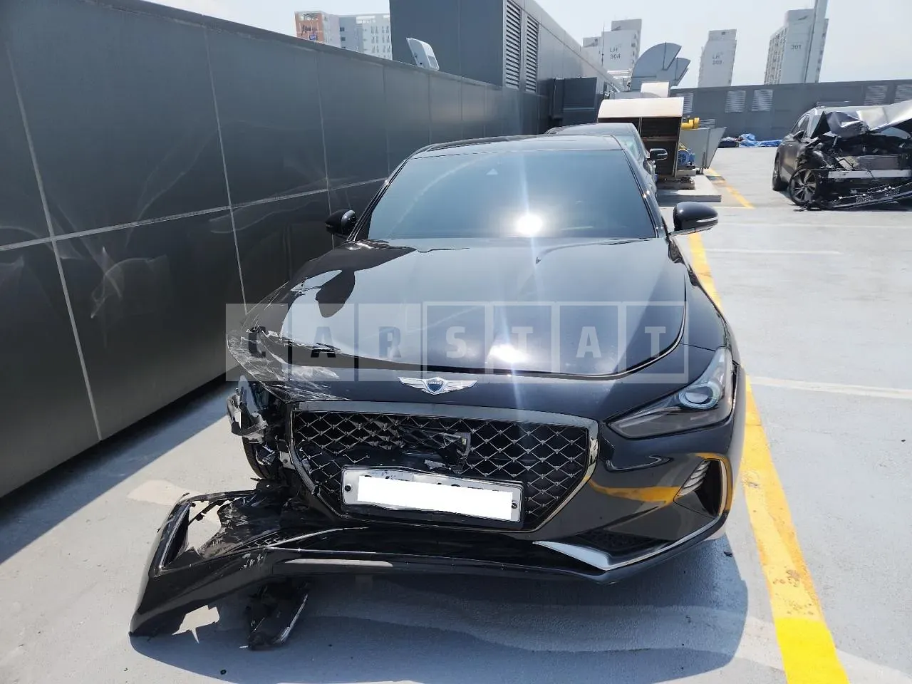 Photo 2 of 25: 2019 Genesis G70 2.0T, VIN KMTG341ADKU029000 — Korean insurance auction