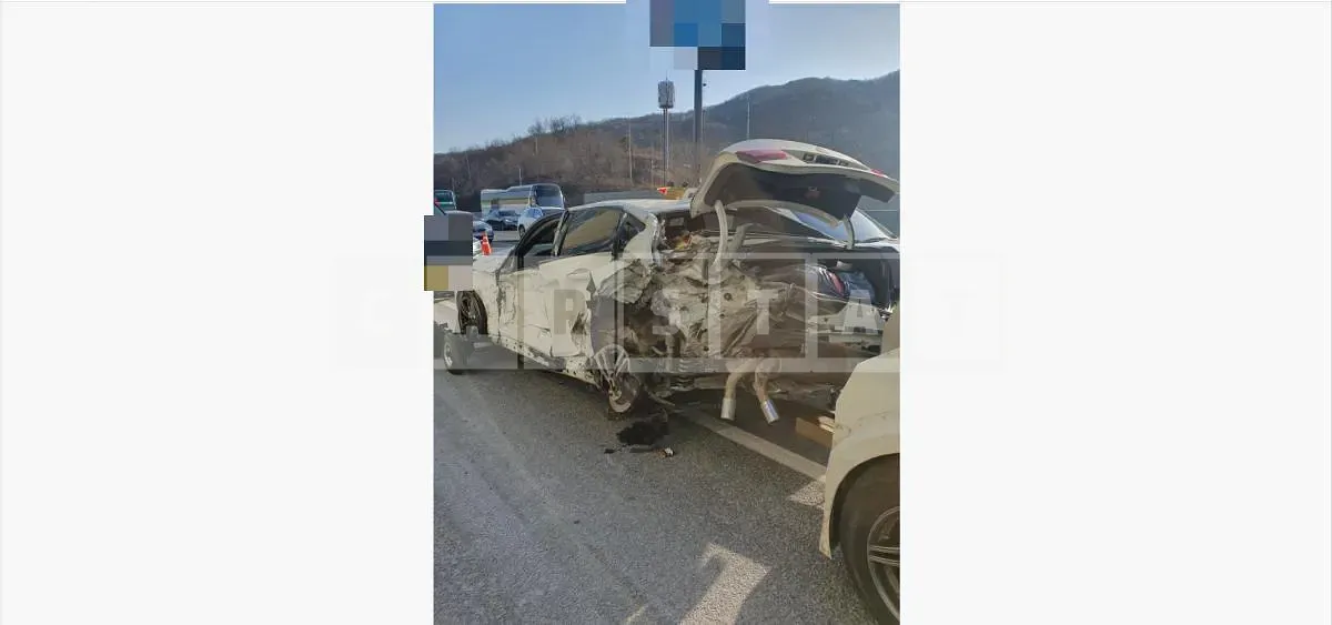 Photo 2 of 61: 2017 BMW 320d — Korean insurance auction