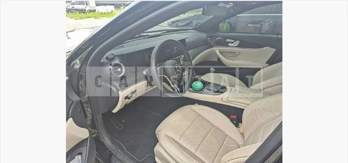 Photo 2 of 26: 2023 Mercedes-Benz E250 — Korean insurance auction