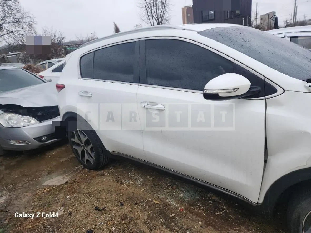 Photo 2 of 7: 2015 Kia Sportage, VIN KNAPN813BGK009812 — Korean insurance auction